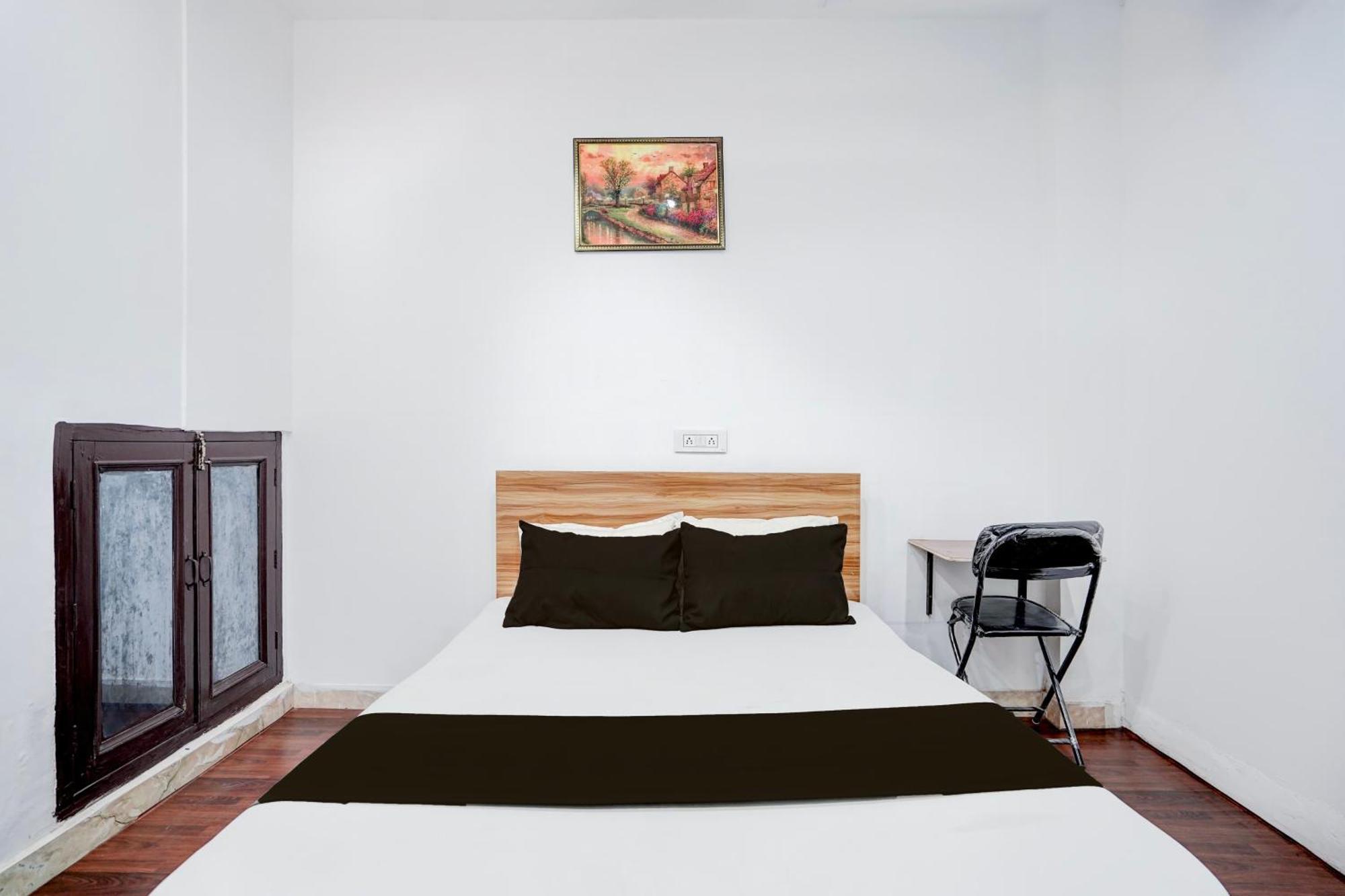 Hotel O Le Empire Stay House New Delhi Eksteriør billede